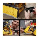 LEGO Technic - Buldozer Cat D11 ovládaný aplikací