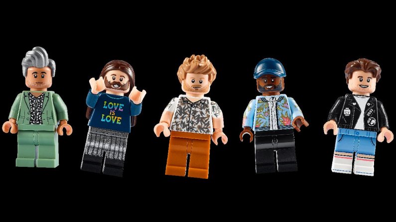 LEGO ICONS 10291 - Queer tým – byt „Úžo Pětky“