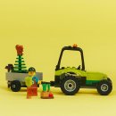 LEGO City 60390 - Traktor v parku